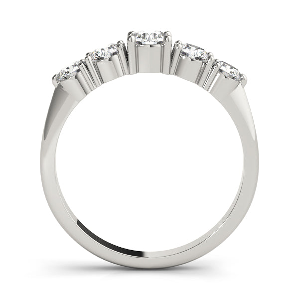 0.75ct Lab-Grown Round Diamond 5-Stone Deep U-basket Graduated Shared Prong Setting Diamond Ring, DE Color VVS Clarity