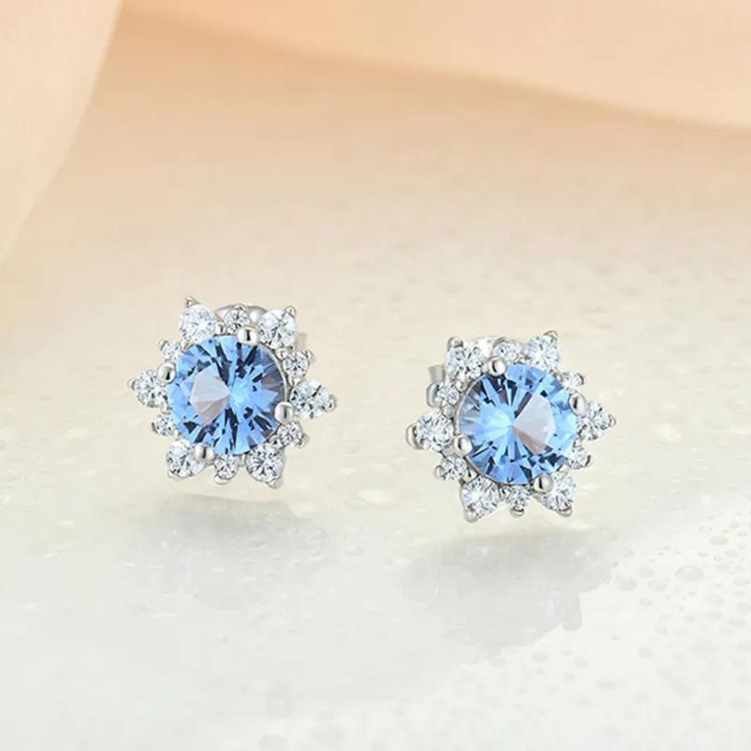0.50Ct Lab Grown Diamond Solitaire Aquamarine Cluster Studs Earring in Gold