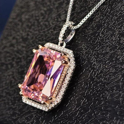 0.70Ct Emerald Solitaire Lab Grown Diamond Halo Pendant Necklace in Gold