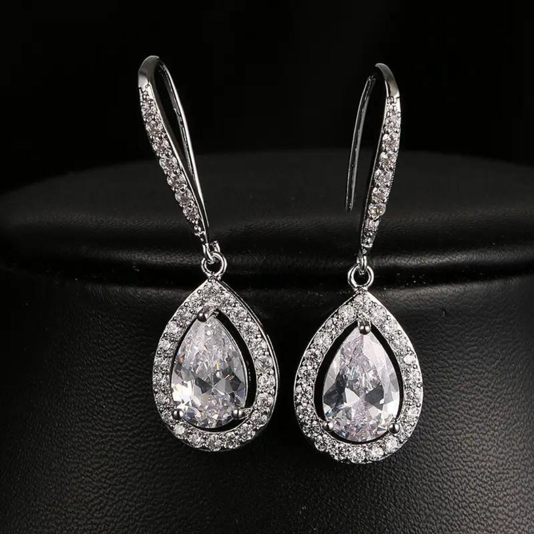 0.20Ct Lab Grown Diamond Pear Halo Dangle Drop Earrings in Silver
