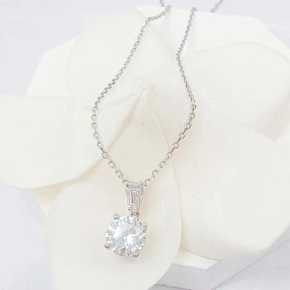 0.25Ct Solitaire Round Diamond Pendant Necklace in White Gold
